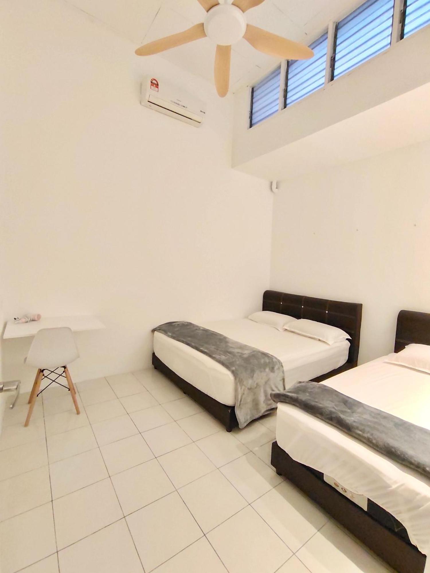 Sakura 1 Homestay Kampar Landed 외부 사진